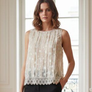 Verty Golden Cream Sleeveless Lace Trim Top Size Small